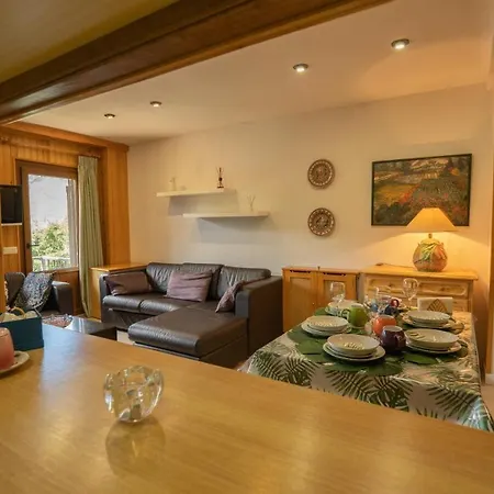 Apartamentos Formigal アパート フォルミガル