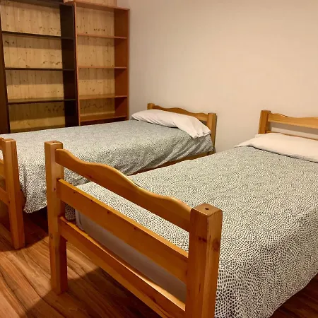 Apartamentos Formigal アパート *